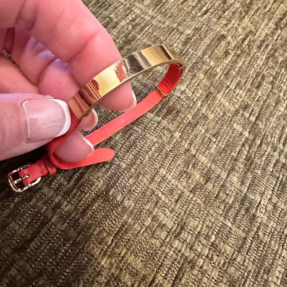 Stella and Dot Gold and Orange/Coral Women's Bracelet
